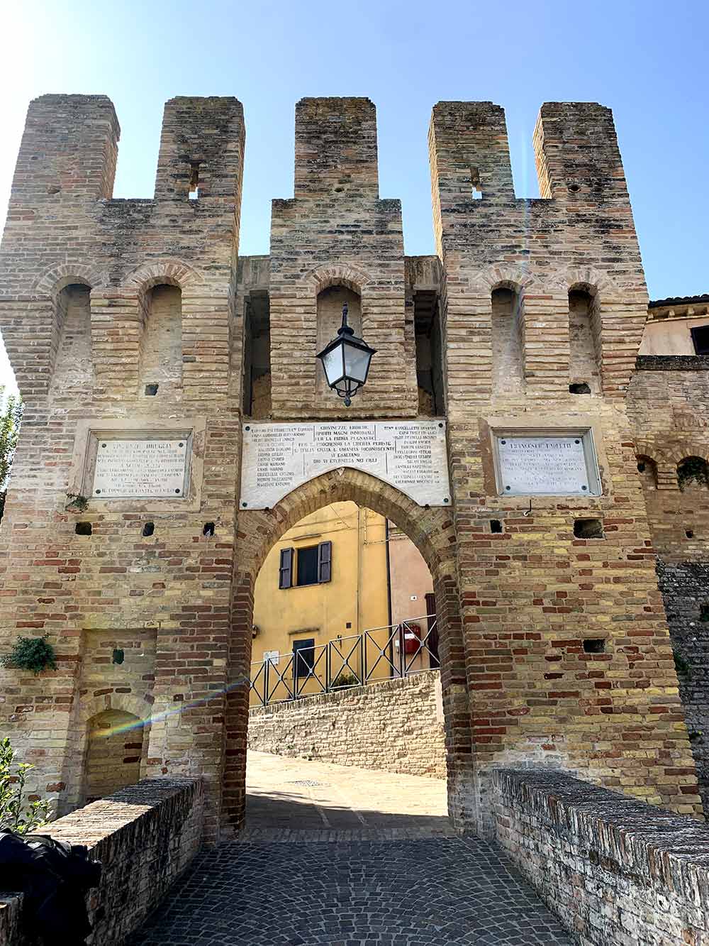 Castel D'Emilio Agugliano Zombie Apocalypse